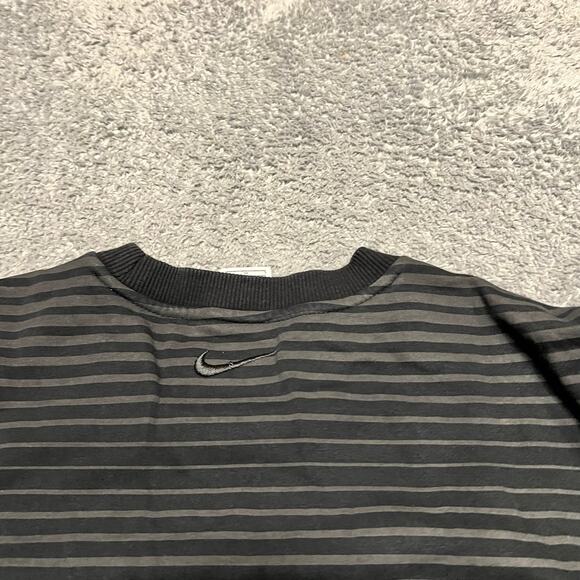 Nike King James Crewneck Sweatshirt Mens Large Lebron James Black Gray Striped - Picture 5 of 10